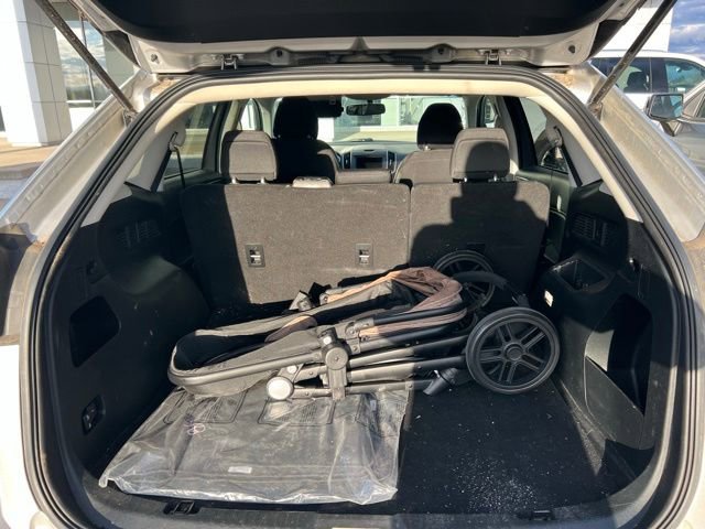 Used 2018 Ford Edge SEL w/ Equipment Group 201A FWD image 8