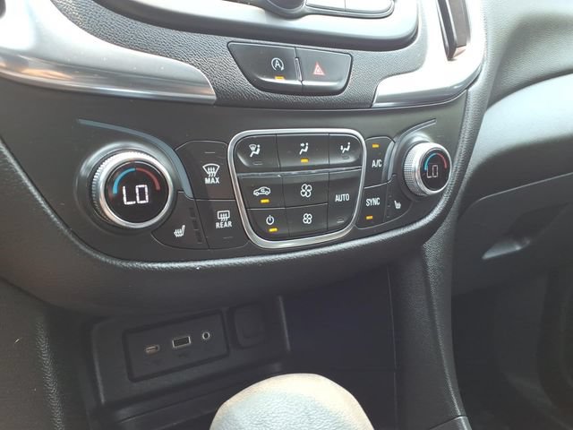 Used 2023 Chevrolet Equinox LT FWD image 19