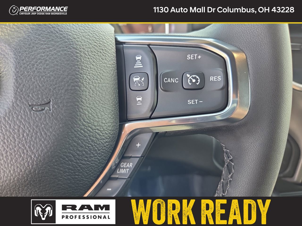 New 2026 RAM 2500 Laramie AWD/4WD image 30