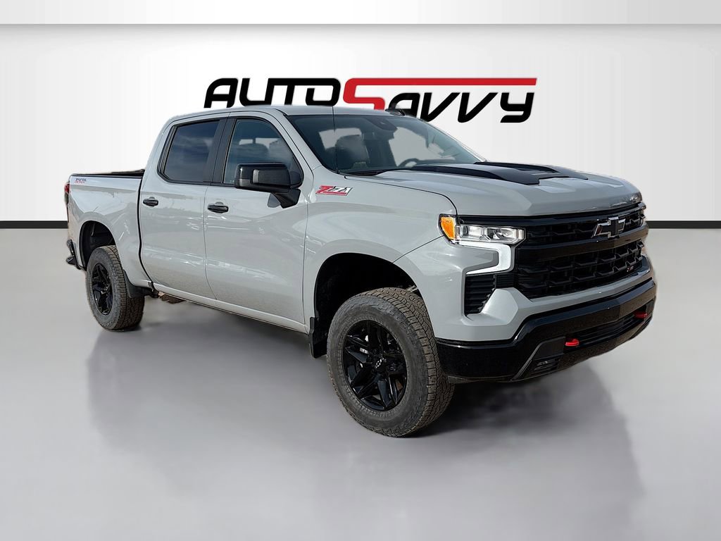 Used 2024 Chevrolet Silverado 1500 LT Trail Boss w/ Convenience Package II image 1