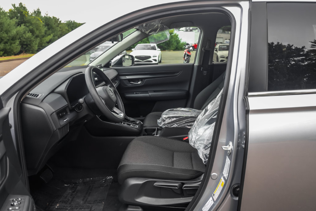New 2027 Honda CR-V LX image 13