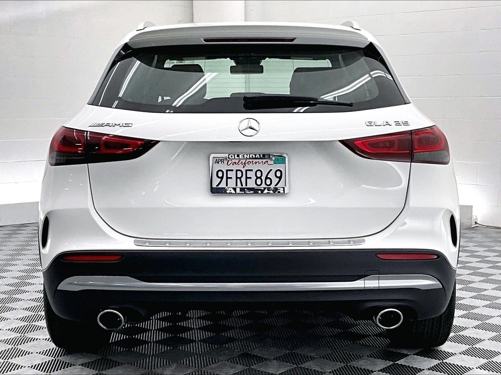 Certified 2023 Mercedes-Benz GLA 35 AMG 4MATIC image 3