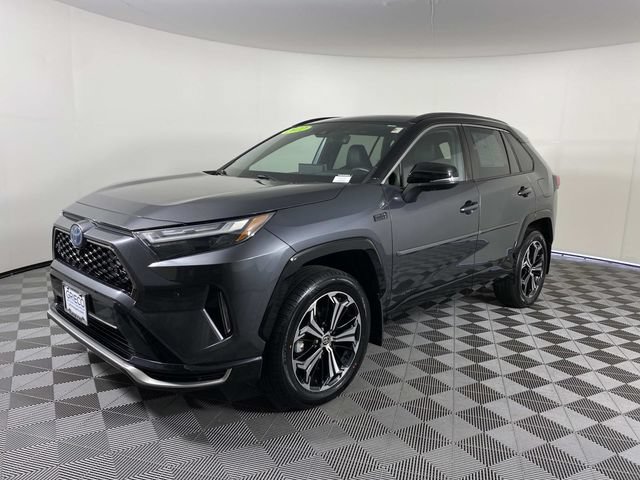 Used 2022 Toyota RAV4 XSE w/ Premium Package AWD/4WD image 4