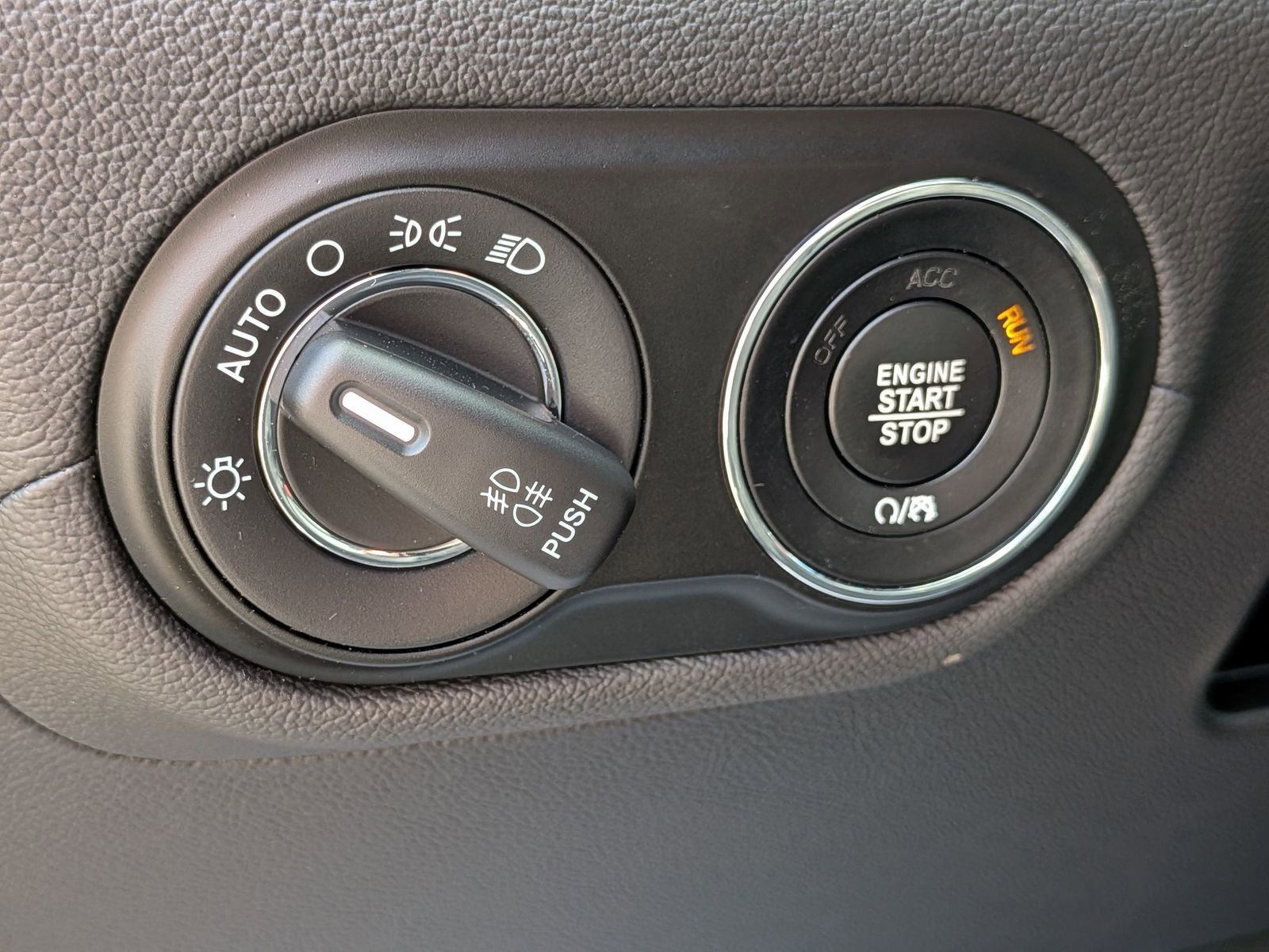 Used 2022 Maserati Levante GT image 17