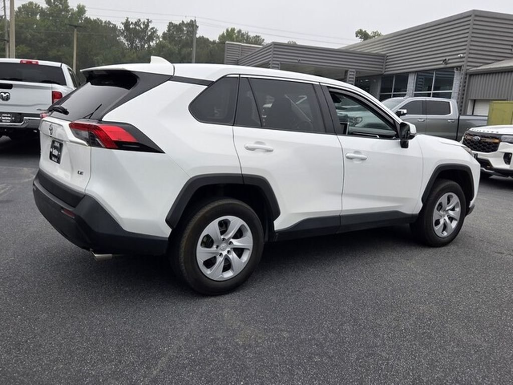 Used 2024 Toyota RAV4 LE FWD image 16