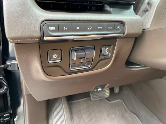 Used 2024 Cadillac Escalade Sport w/ LPO, ONYX Package AWD/4WD image 29