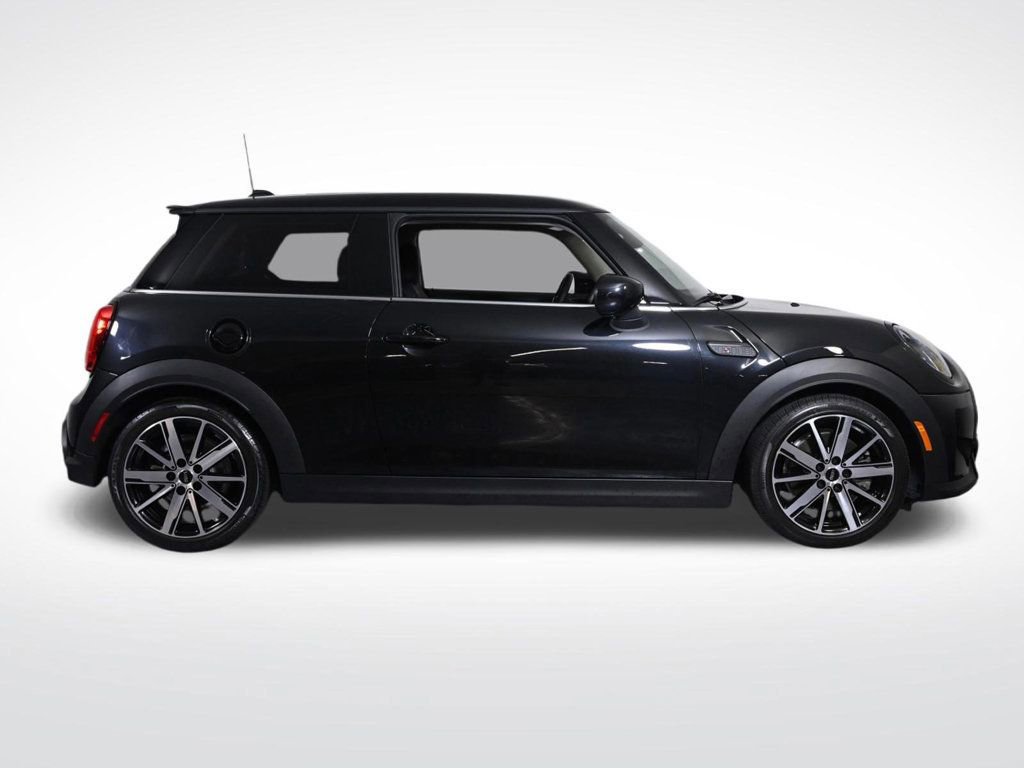 Used 2023 MINI Cooper S image 6
