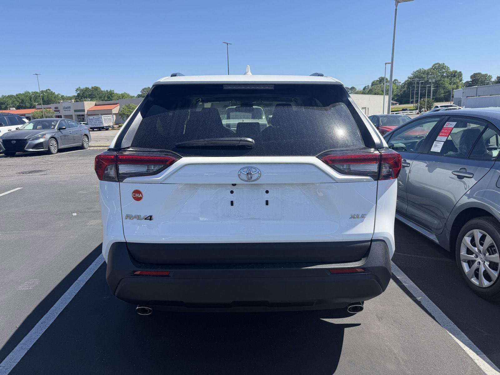 Used 2024 Toyota RAV4 XLE w/ Convenience Package FWD image 6