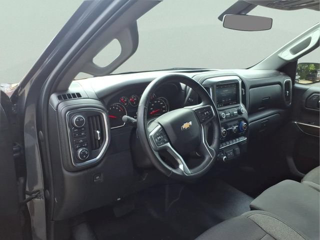 Used 2022 Chevrolet Silverado 1500 LT AWD/4WD image 15