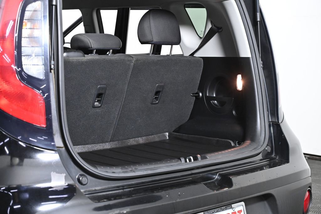 Used 2019 Kia Soul image 27
