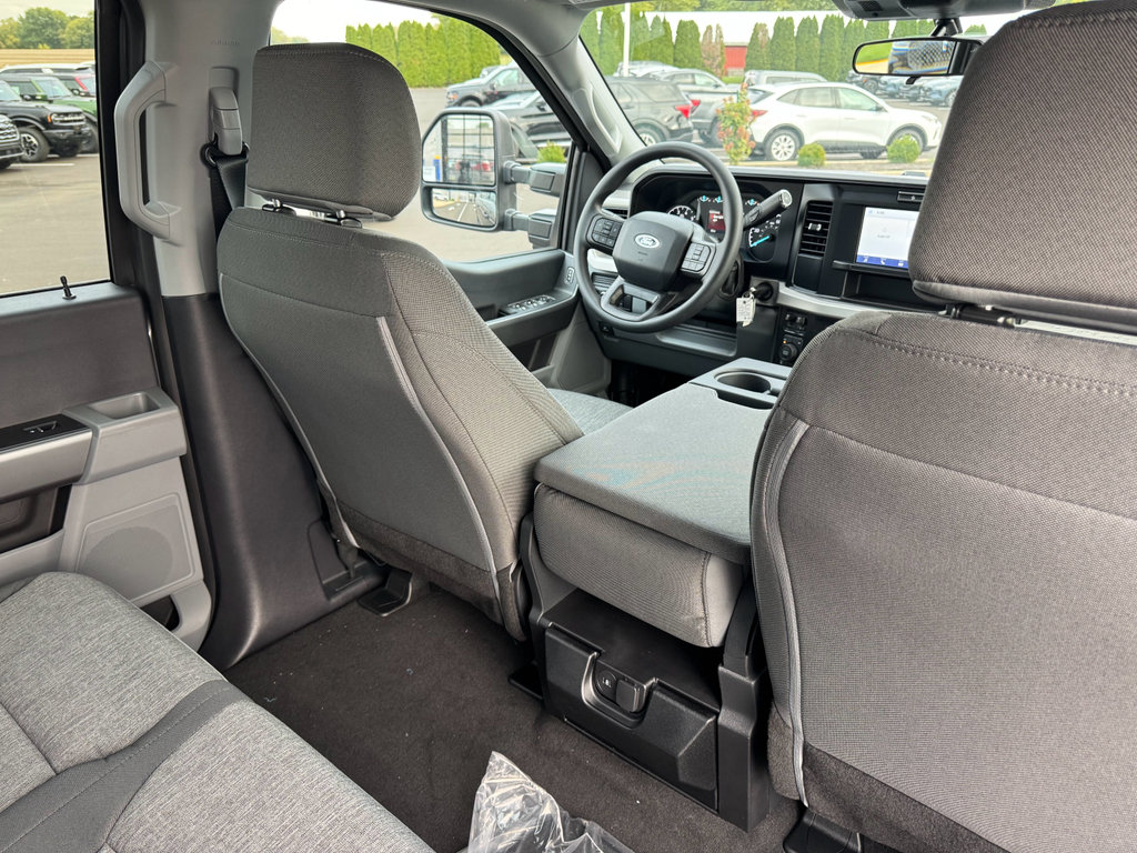 New 2026 Ford F250 XL image 19