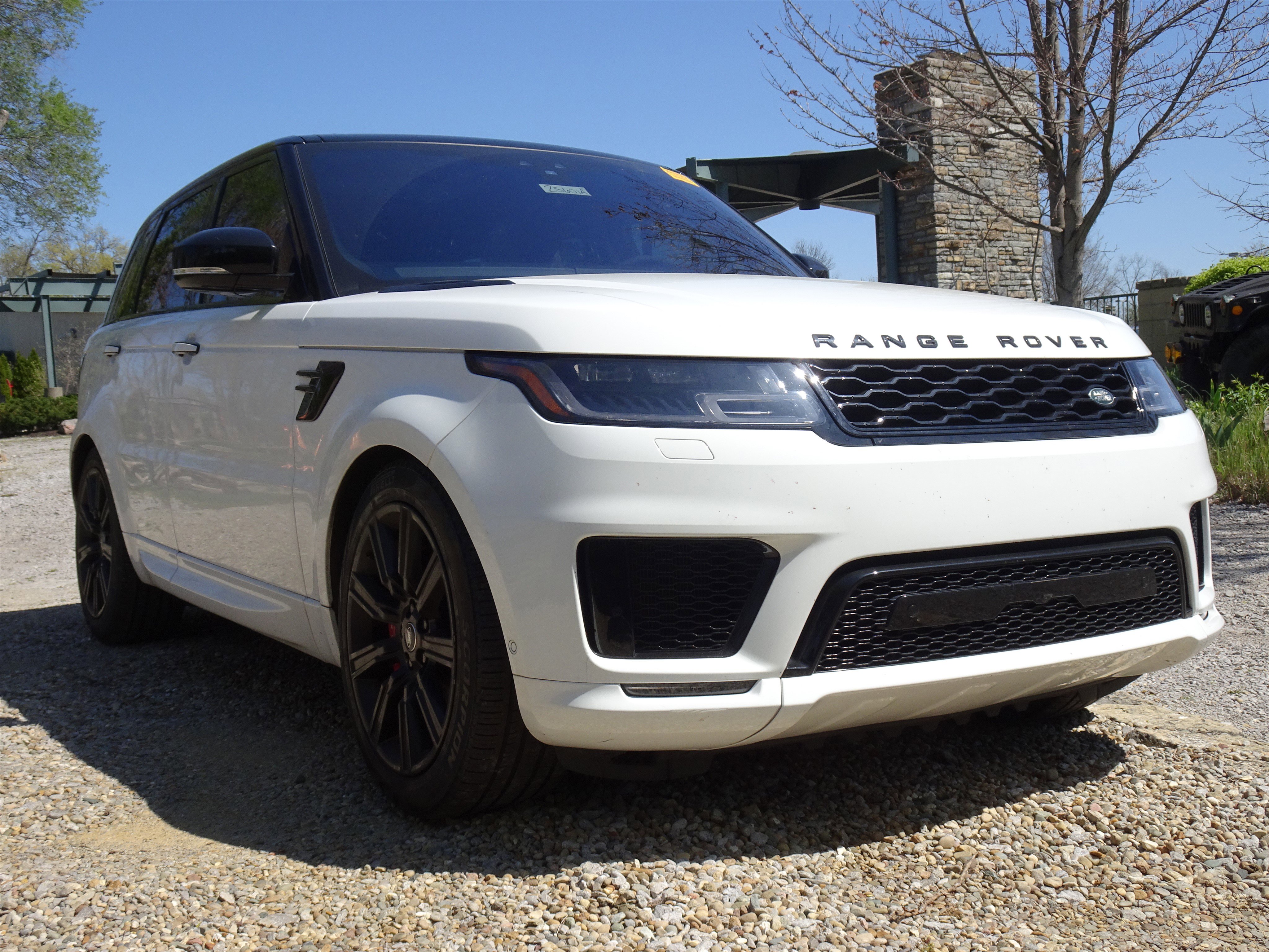 Used 2019 Land Rover Range Rover Sport HST image 6