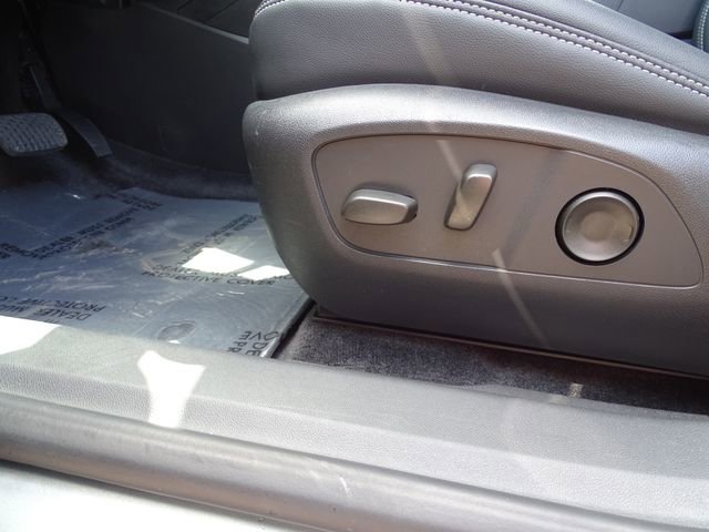 Used 2024 Chevrolet Blazer EV LT AWD/4WD image 21