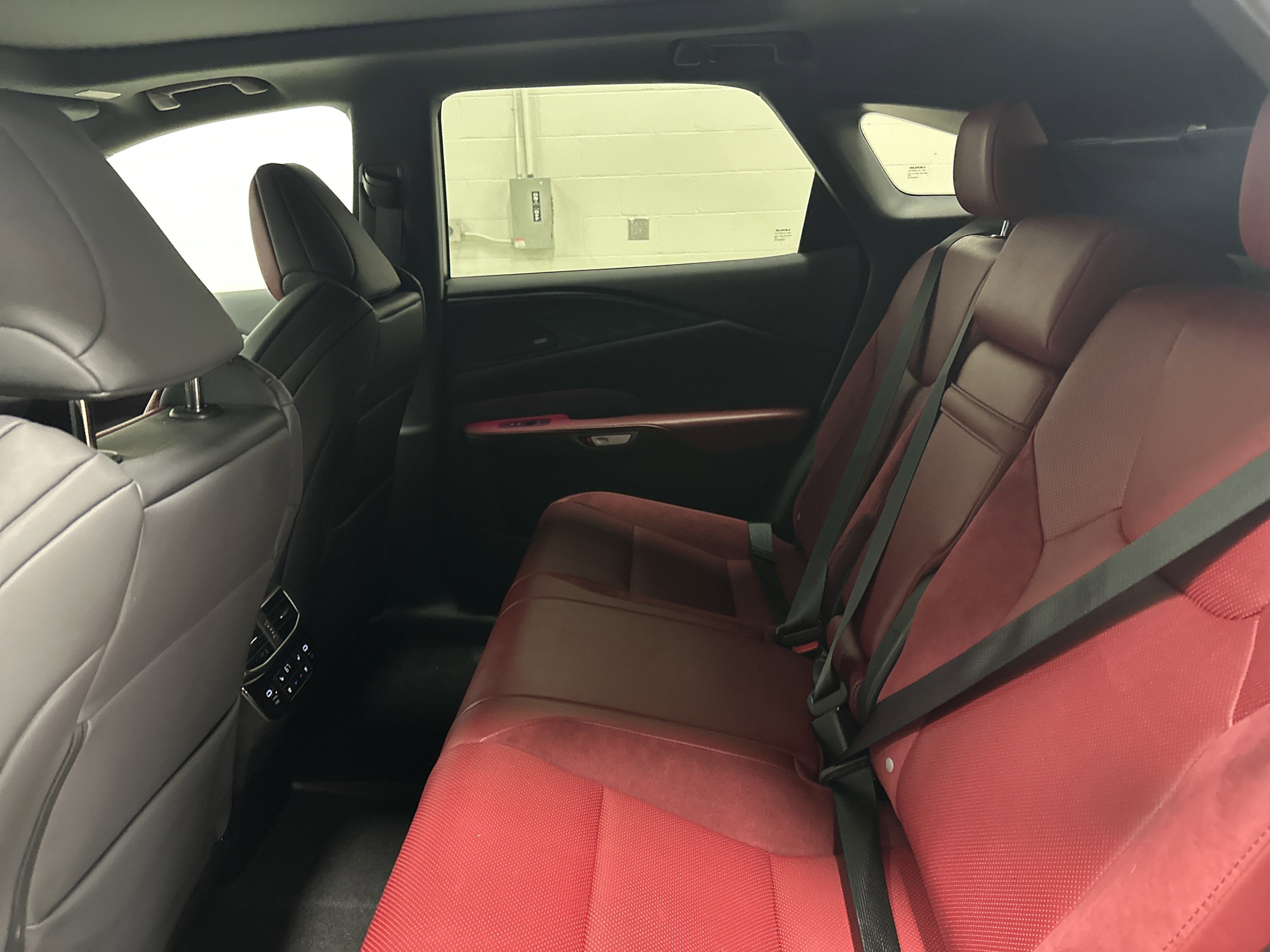 Used 2024 Lexus RX 500h F Sport w/ Convenience Package image 31