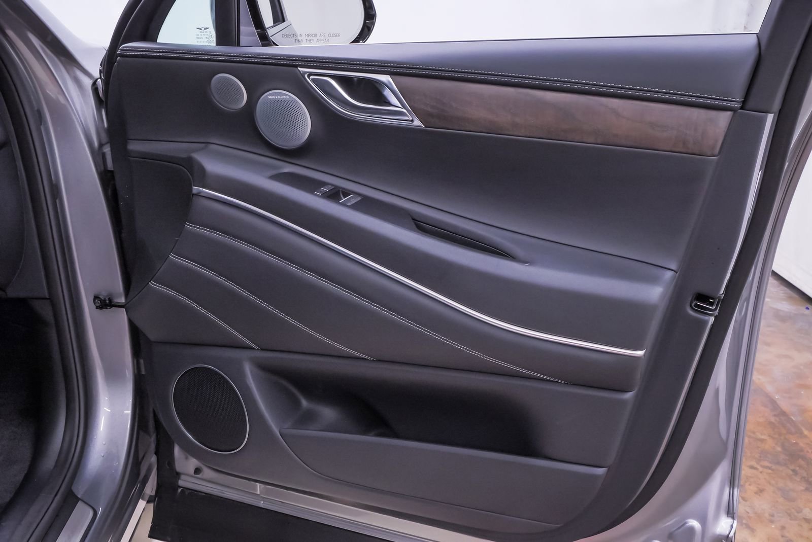 Certified 2025 Genesis GV80 3.5T Advanced image 34