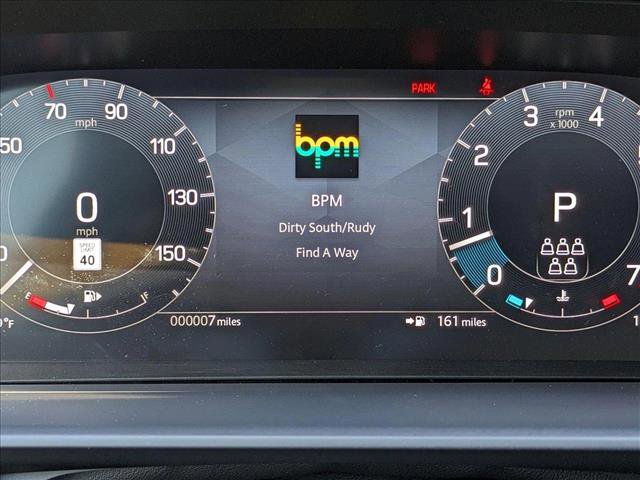 New 2025 Land Rover Discovery Dynamic SE image 11