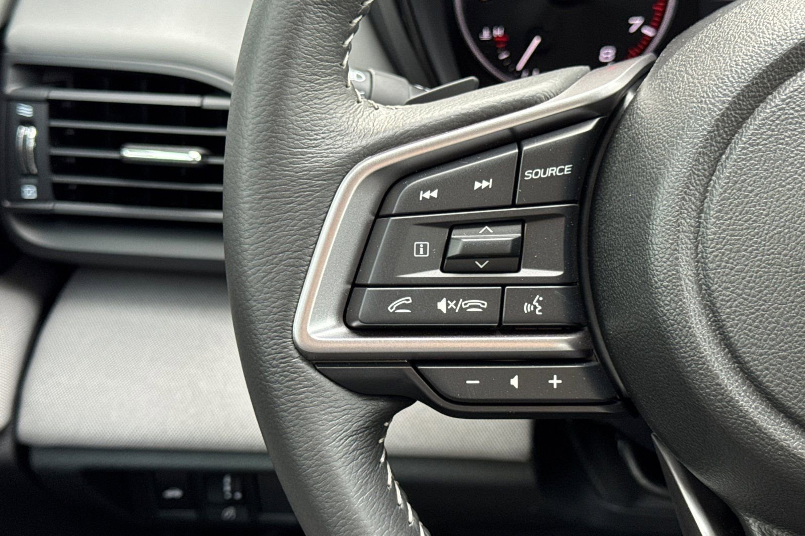 New 2025 Subaru Legacy Premium AWD/4WD image 27