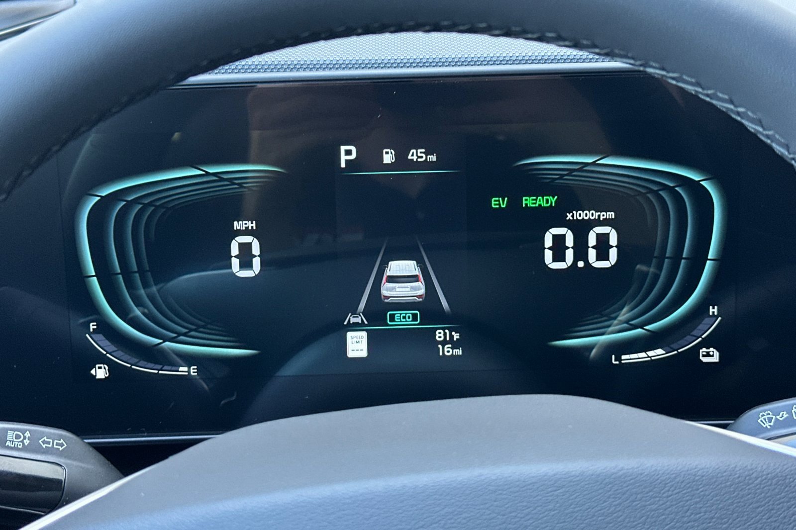 New 2025 Kia Niro EX image 21