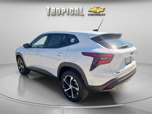 New 2026 Chevrolet Trax RS image 3