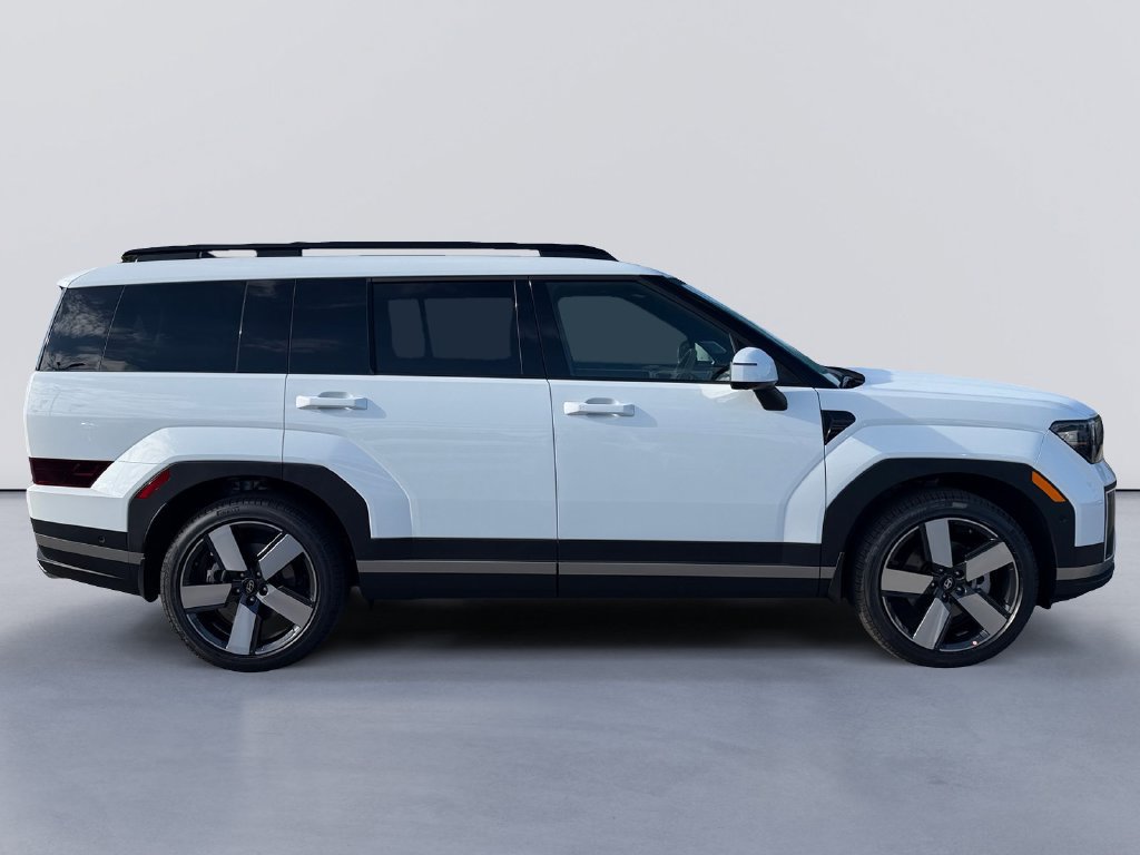 New 2027 Hyundai Santa Fe Limited AWD/4WD image 2