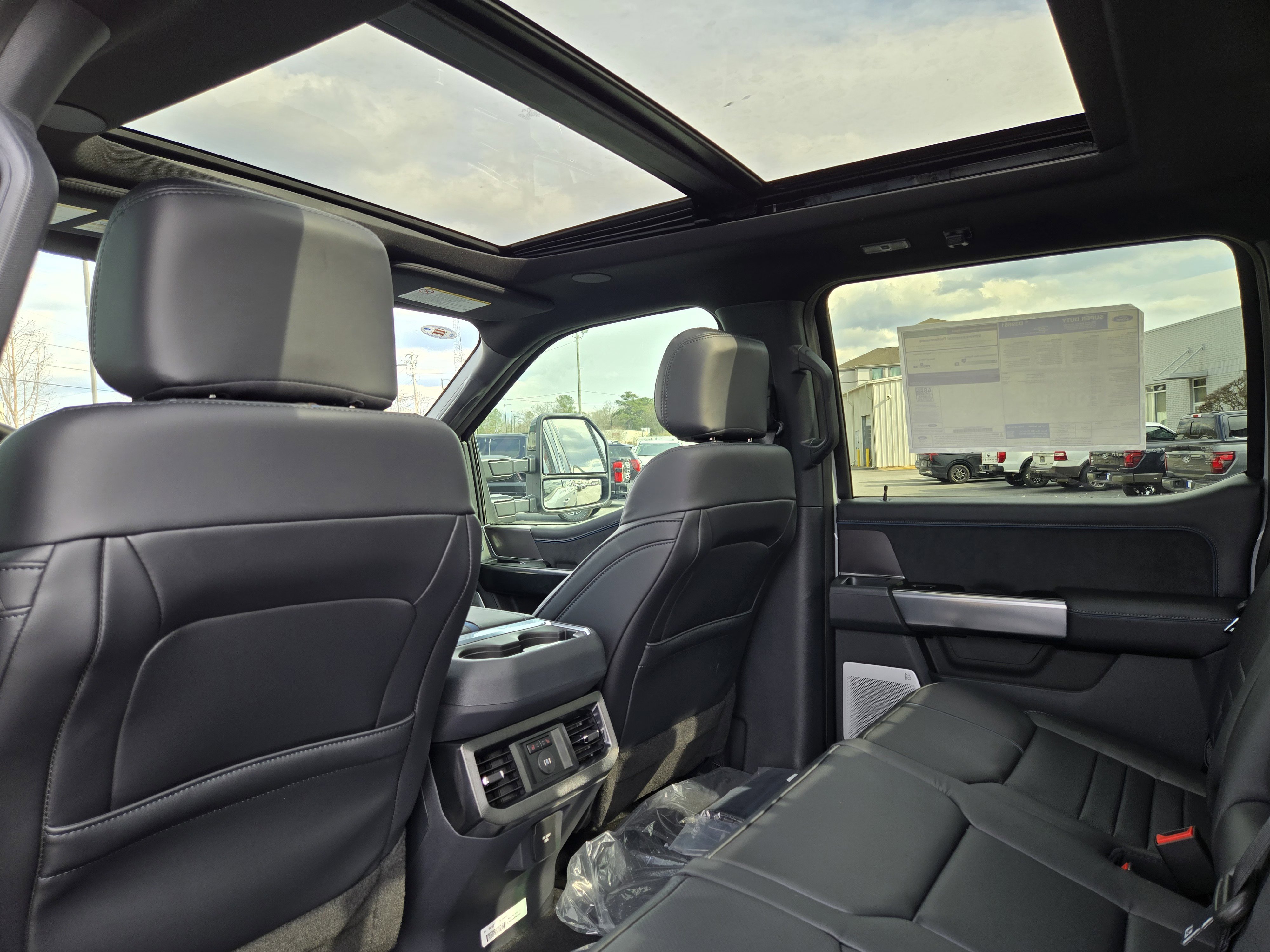 New 2026 Ford F350 Platinum image 15