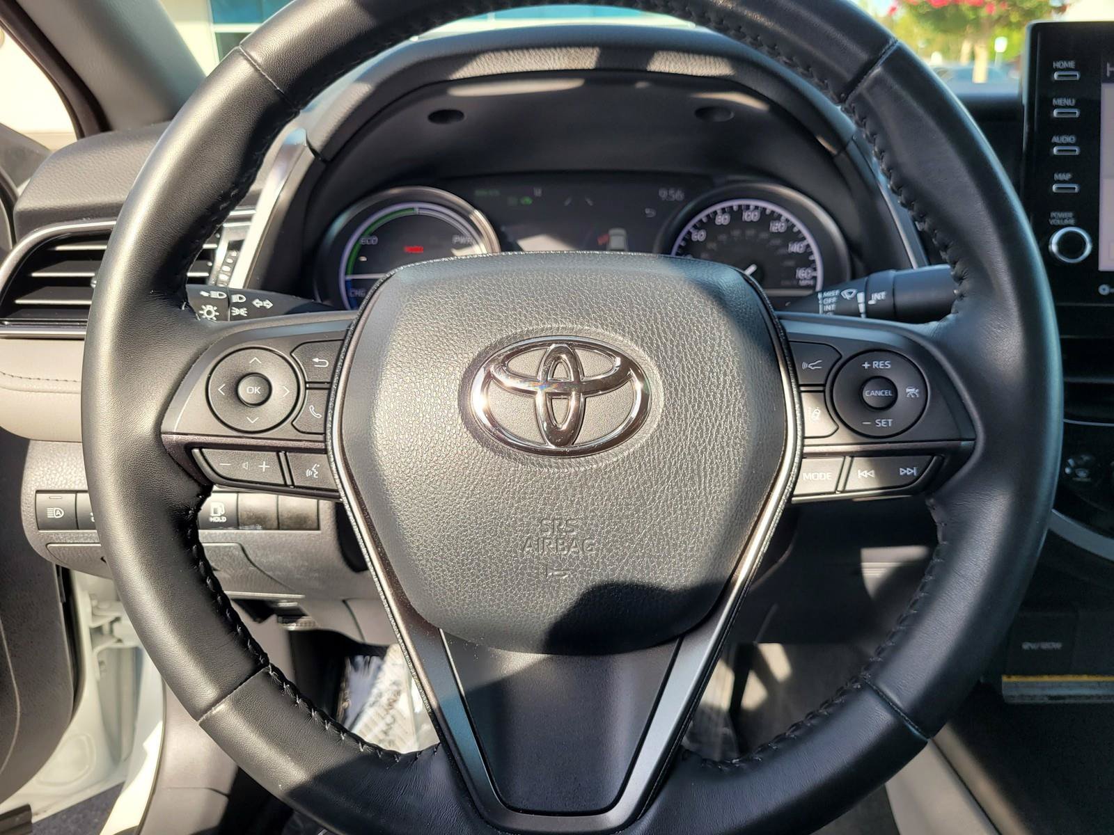 Used 2021 Toyota Camry XSE FWD image 34