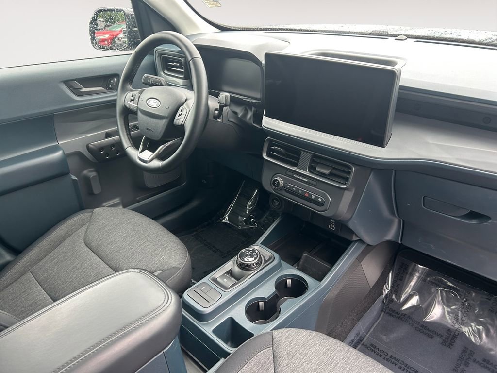 Used 2025 Ford Maverick XLT w/ Equipment Group 301A AWD/4WD image 26