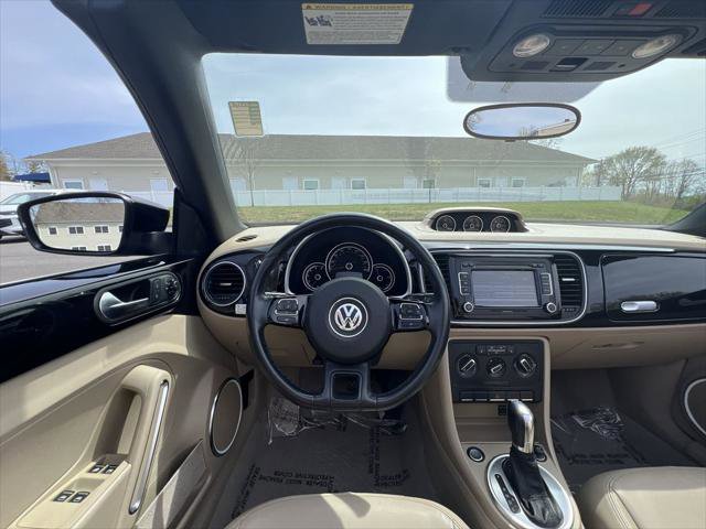 Used 2014 Volkswagen Beetle TDI FWD image 14