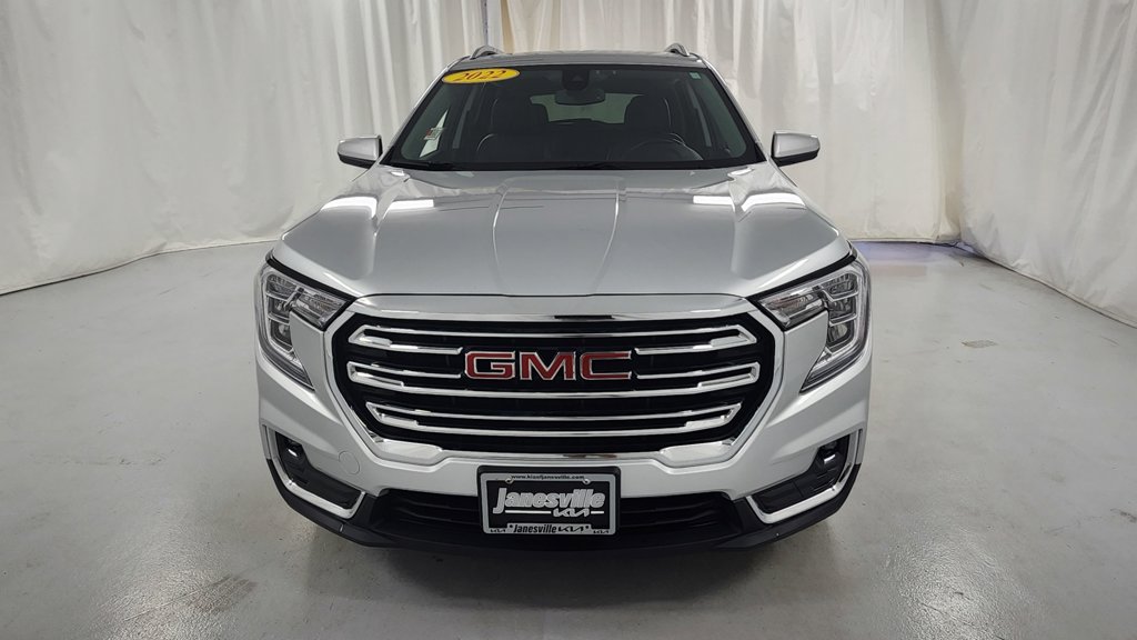 Used 2022 GMC Terrain SLT w/ LPO, Roadside Safety Package AWD/4WD image 8