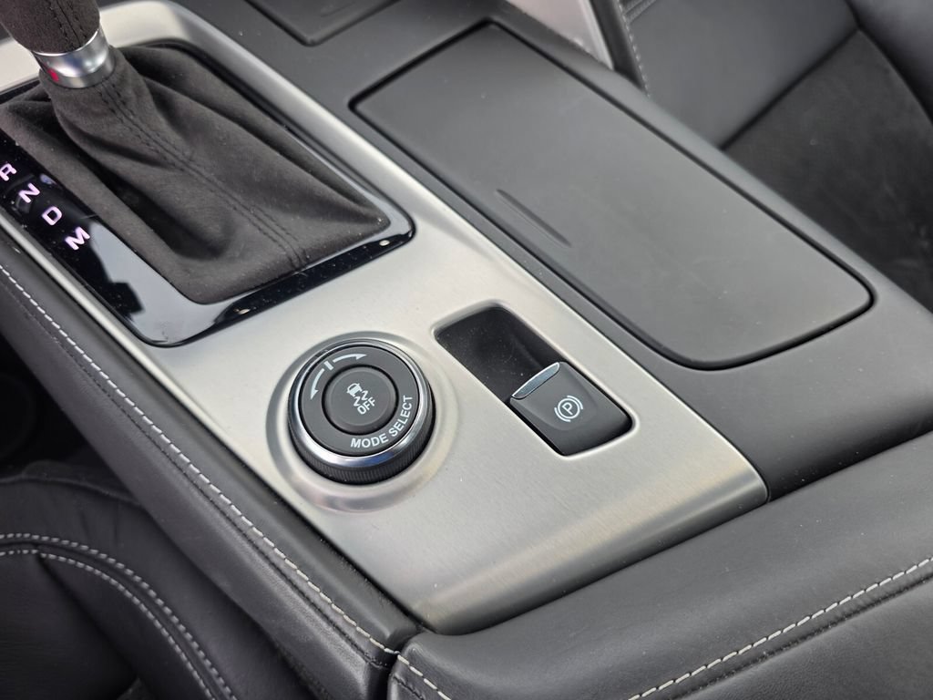 Used 2018 Chevrolet Corvette Z06 RWD image 19