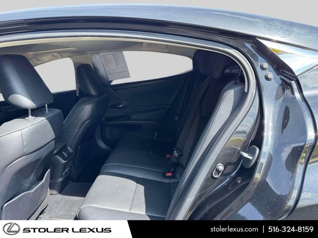 Used 2024 Lexus ES 300h w/ Premium Package image 15