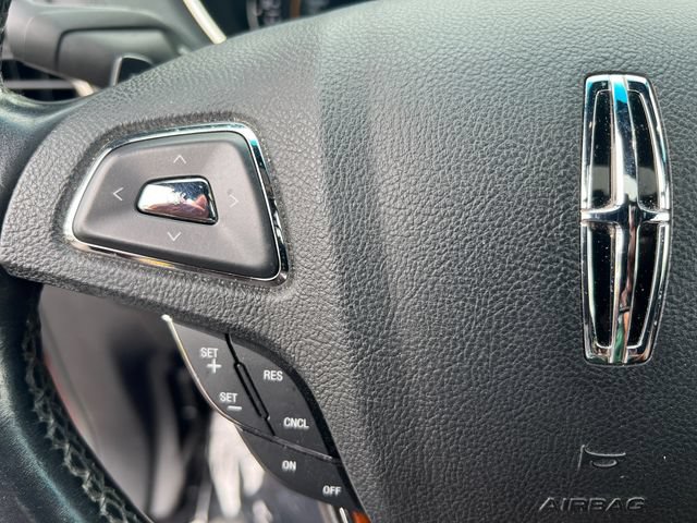 Used 2016 Lincoln MKX Reserve w/ Climate Package FWD image 35