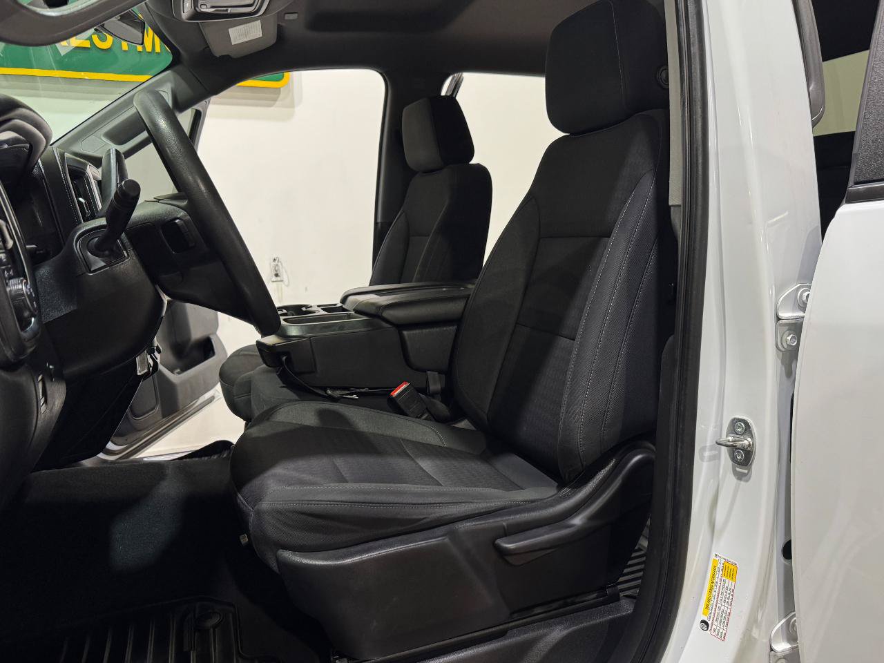 Used 2021 Chevrolet Silverado 2500 LT AWD/4WD image 12
