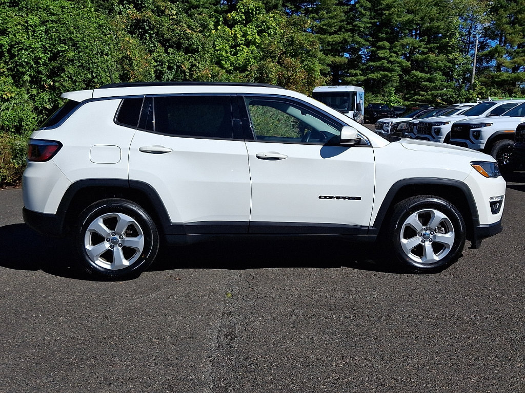 Used 2018 Jeep Compass Latitude AWD/4WD image 7