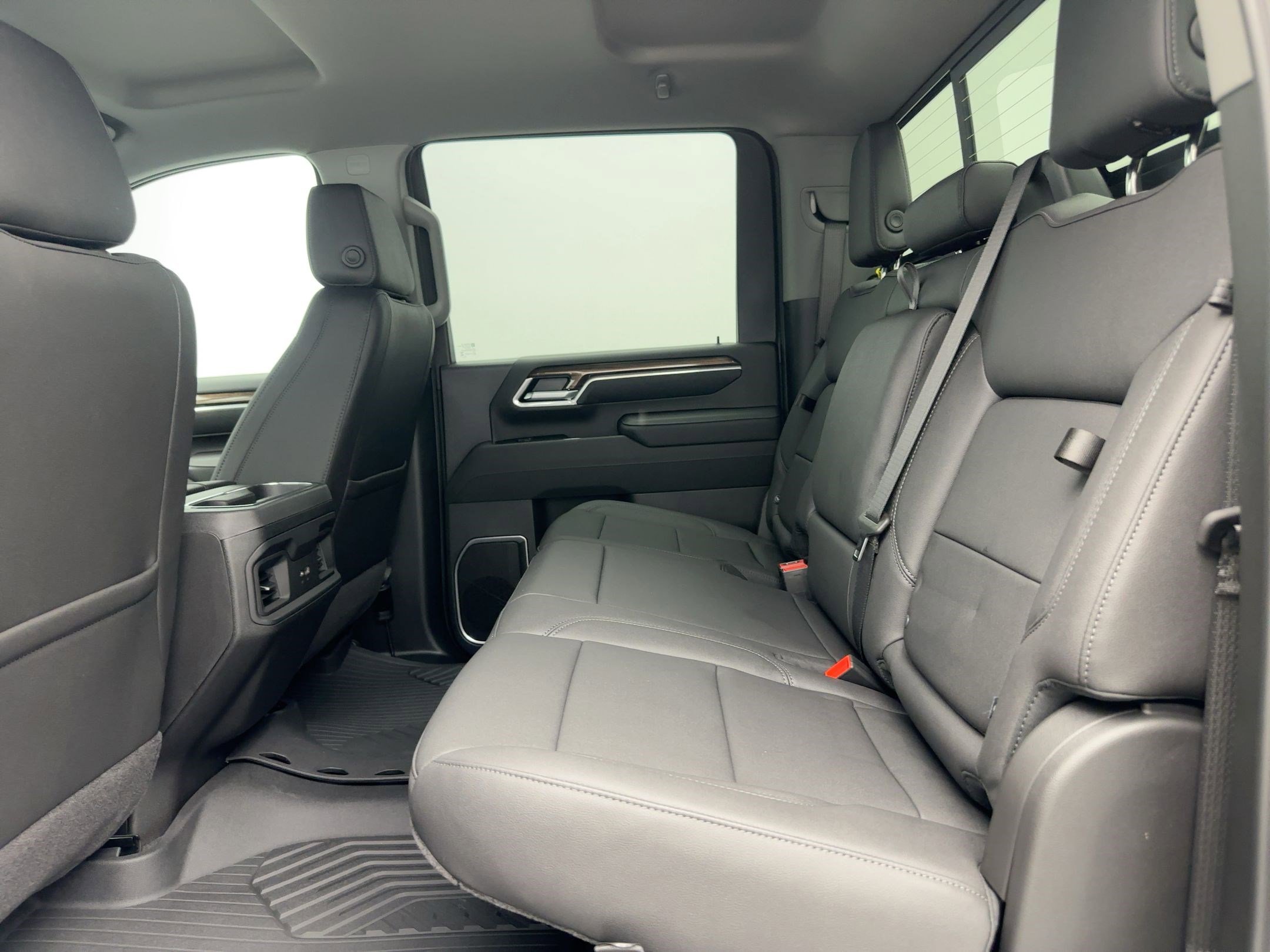 New 2026 Chevrolet Silverado 3500 LT w/ Trail Boss Package image 25