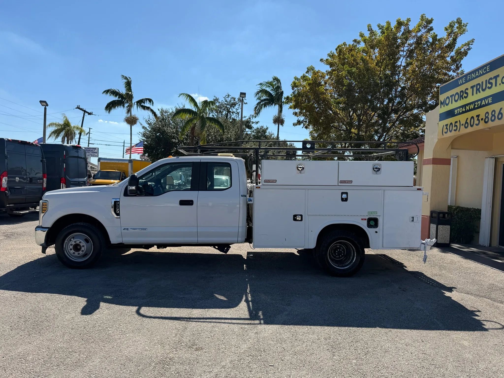 Used 2018 Ford F350 XL w/ Power Equipment Group image 3