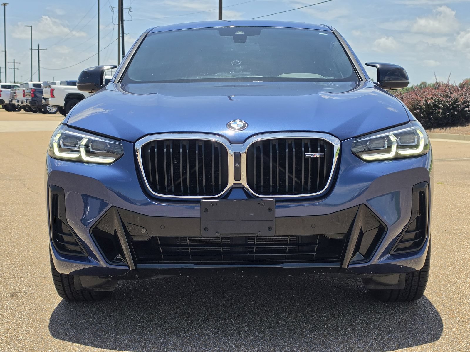 Used 2022 BMW X4 M40i w/ Premium Package AWD/4WD image 2