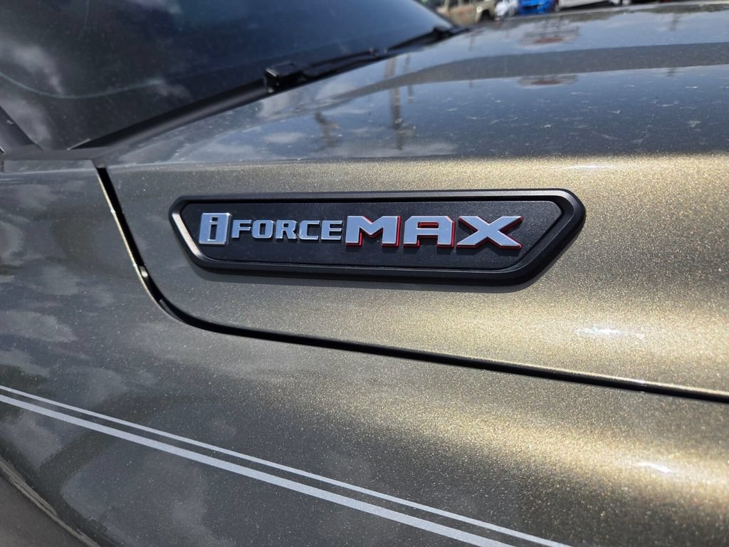 Used 2025 Toyota Tacoma TRD Off-Road AWD/4WD image 5