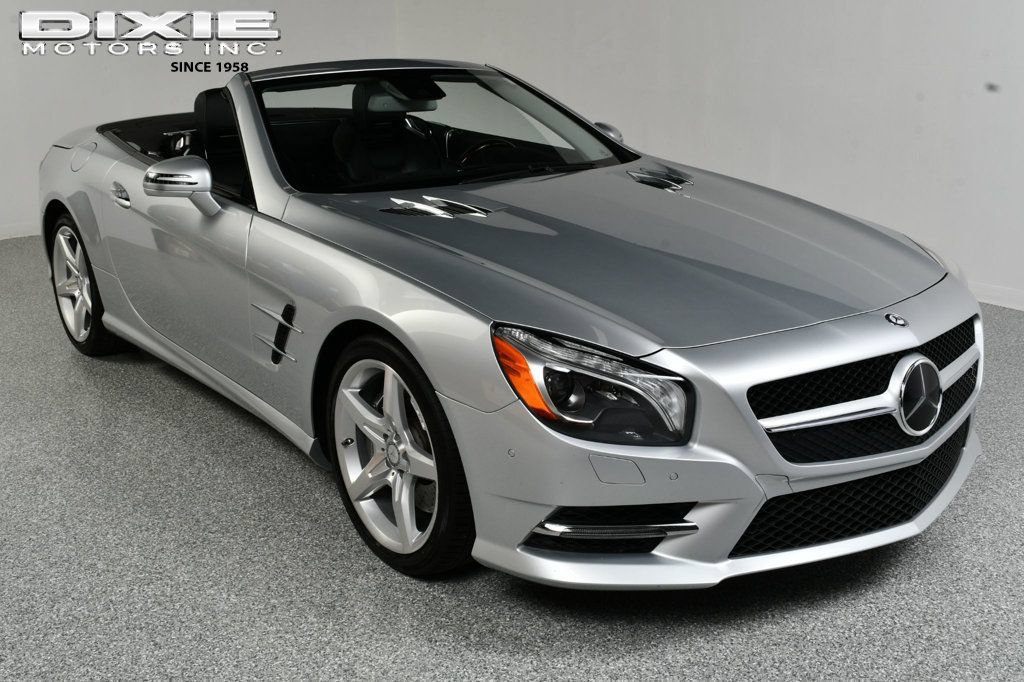 Used 2014 Mercedes-Benz SL 550 image 1