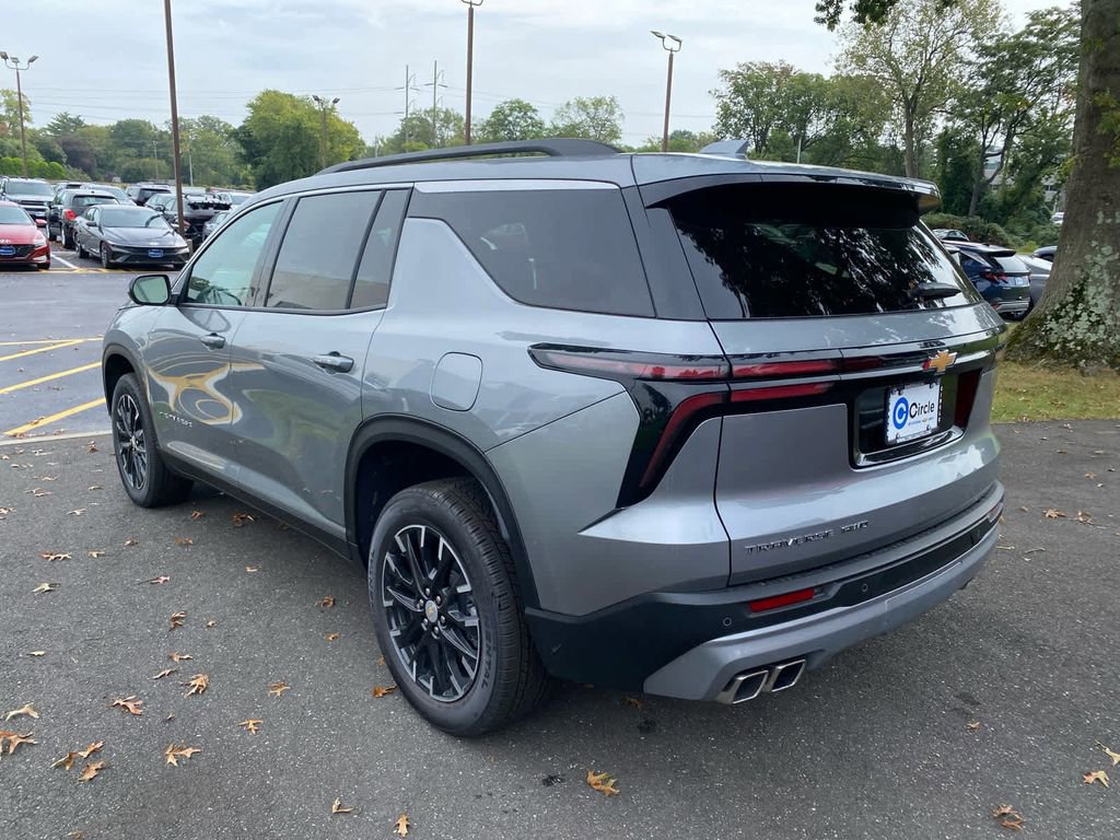New 2025 Chevrolet Traverse LT w/ Sun and Wheel Package image 8