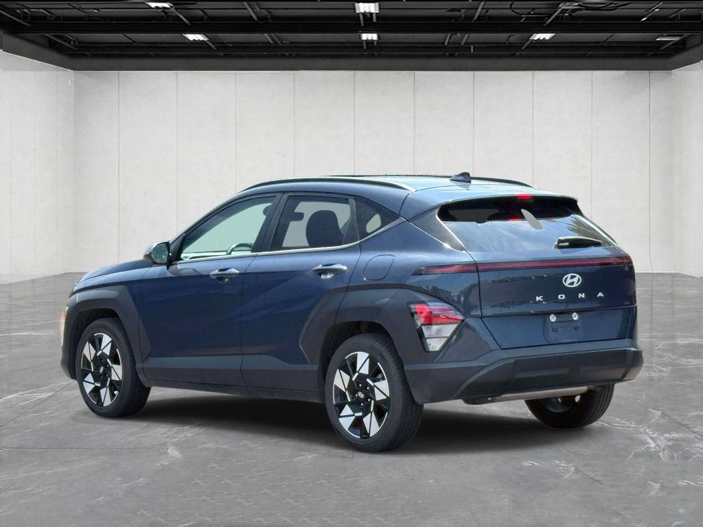 Used 2025 Hyundai Kona SEL FWD image 6