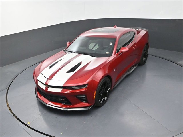 Used 2017 Chevrolet Camaro SS image 17