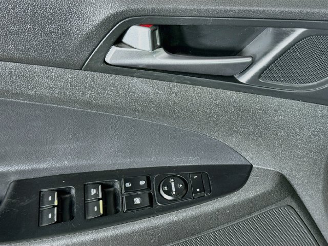Used 2016 Hyundai Tucson Limited FWD image 21