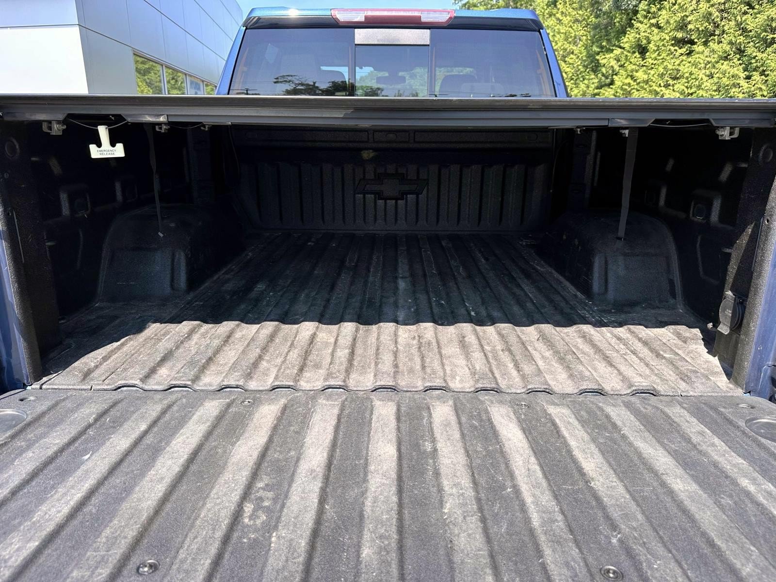 Used 2021 Chevrolet Silverado 1500 LT Trail Boss w/ Convenience Package II AWD/4WD image 8