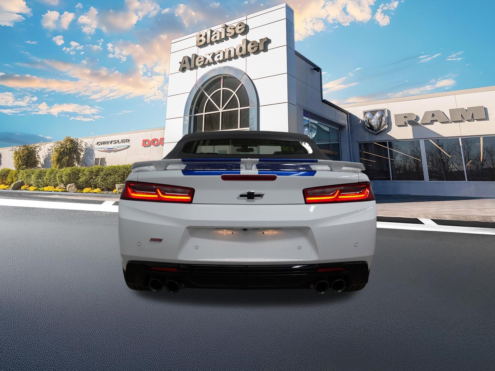 Used 2018 Chevrolet Camaro SS image 4