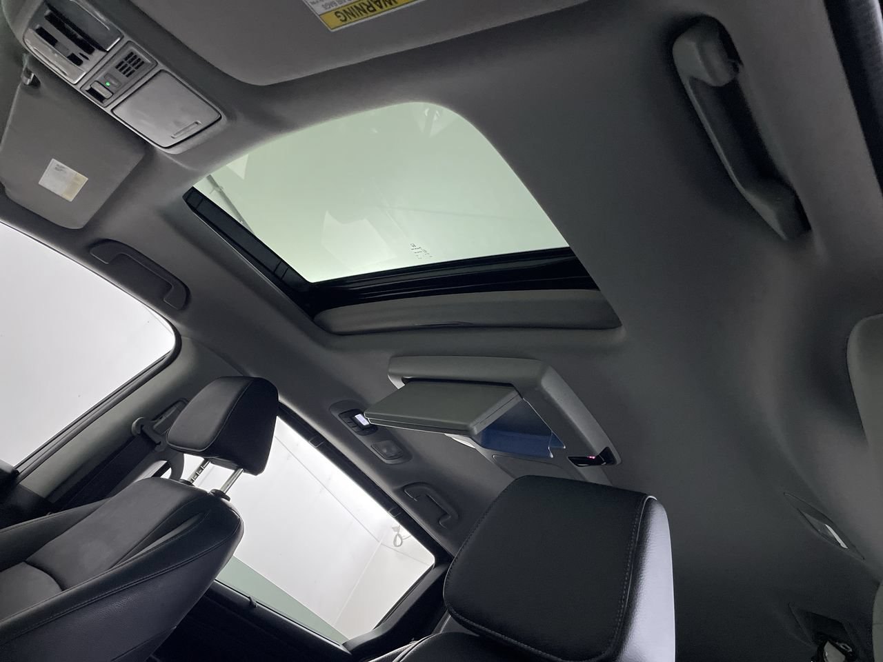 Used 2023 Honda Odyssey Touring image 19