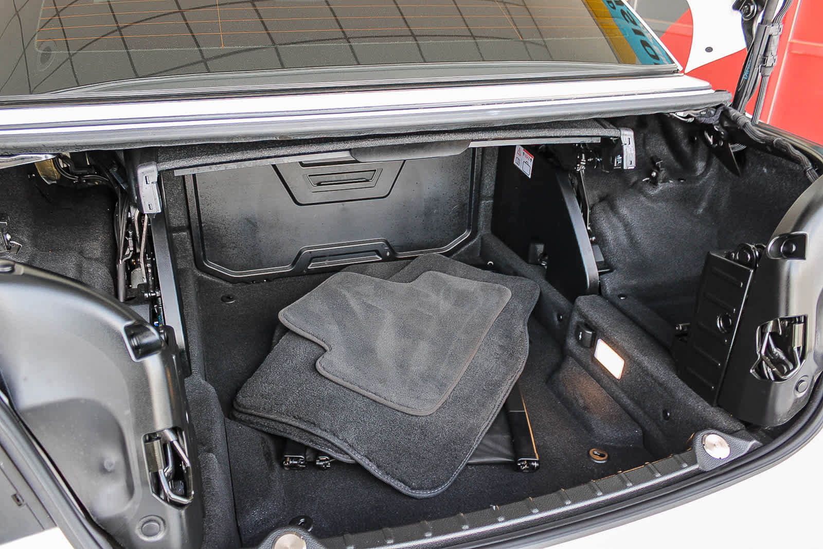 Used 2018 BMW 440i Convertible image 12