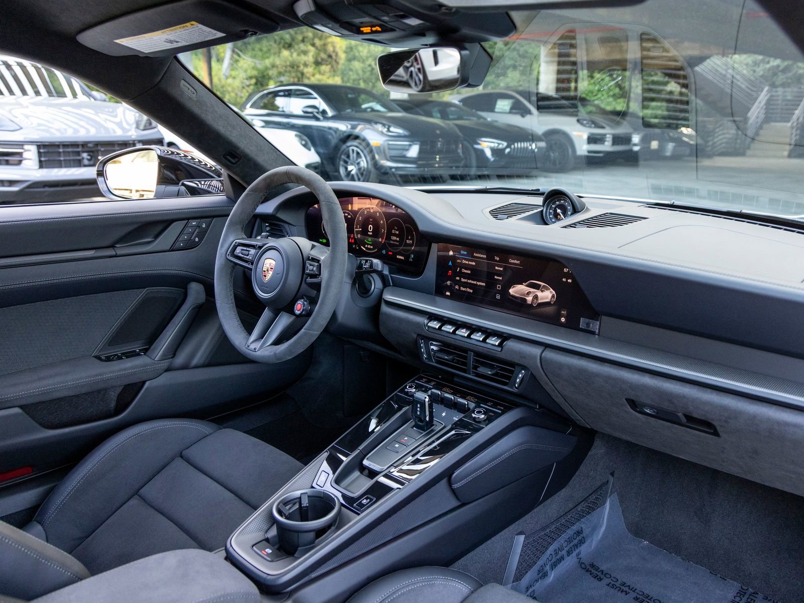 Certified 2025 Porsche 911 Carrera 4 GTS image 51