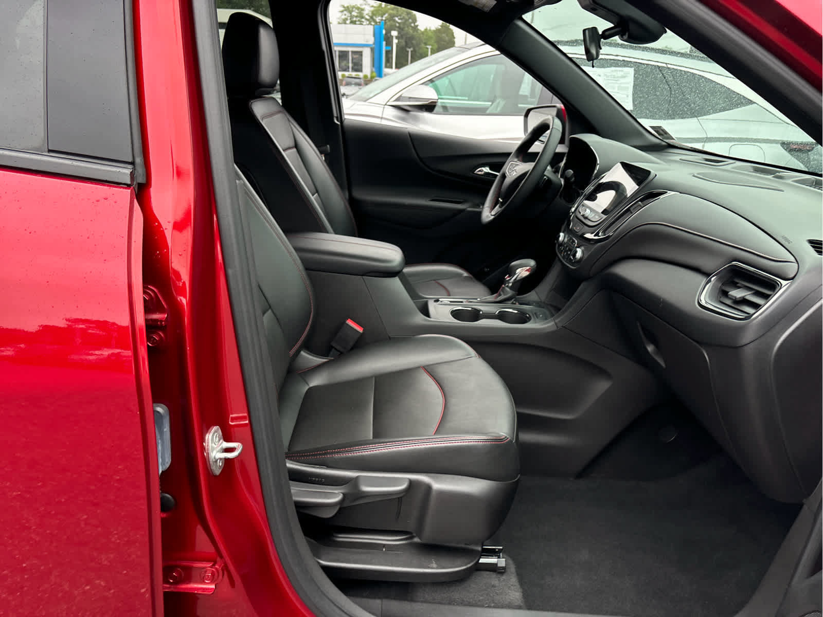 Certified 2023 Chevrolet Equinox RS w/ RS Leather Package AWD/4WD image 22