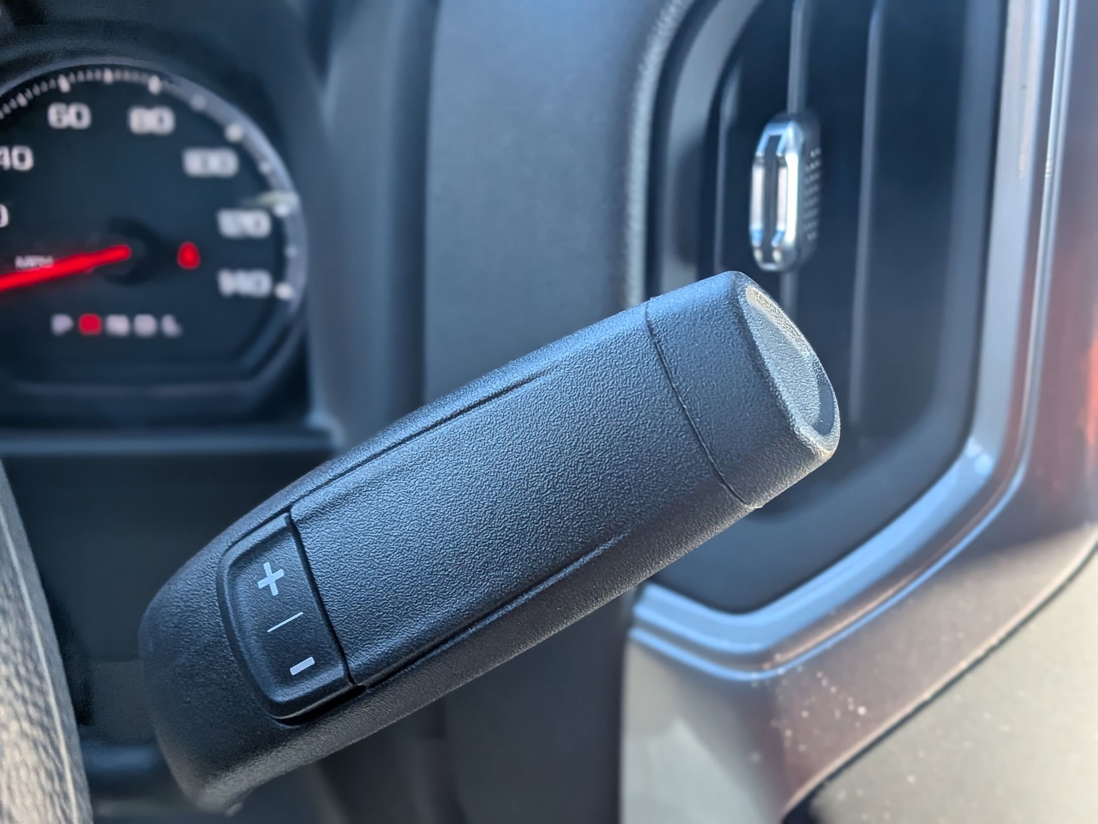 Certified 2025 Chevrolet Silverado 2500 Custom w/ Custom Value Package image 29